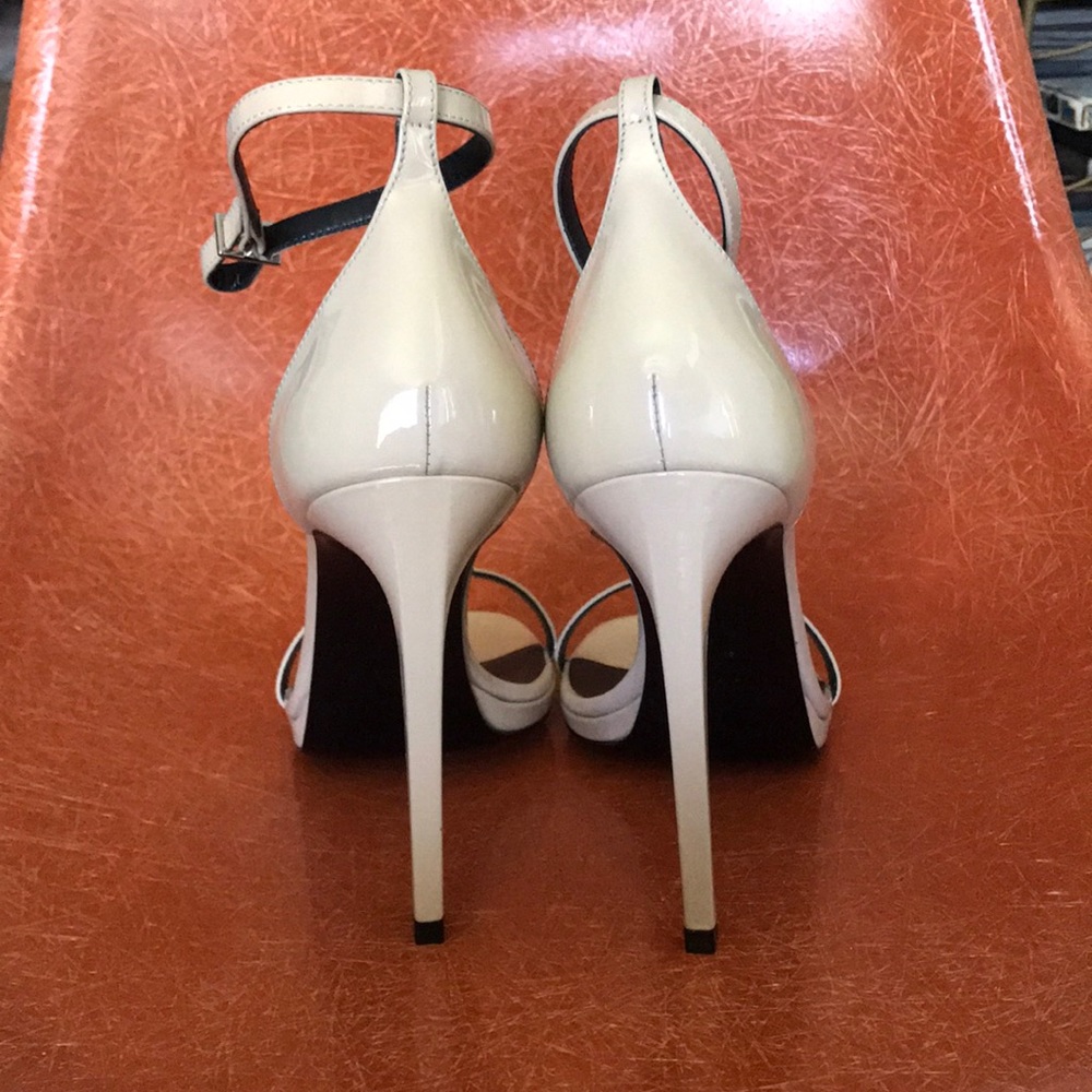 NIB AUTH. SAINT LAURENT NUDE JANE SANDAL SZ 40 - Picture 4 of 7